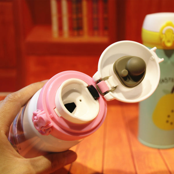 Couvercle du thermos ouvert