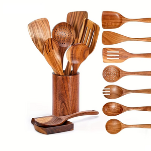 Lot de 9 ustensiles de cuisine en bois - L'alternative saine et durable