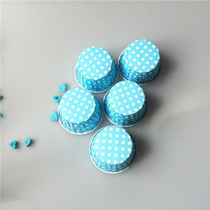 Jolies caissettes bleu à pois blancs (x50) - Pour cupcakes et muffins