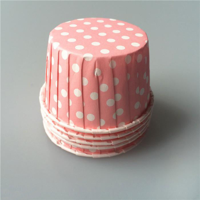 Cupcakes > Grandes caissettes à muffins et cupcakes > Caissettes à gâteaux  et tartelettes pois (rouge et blanc) : CuistoShop