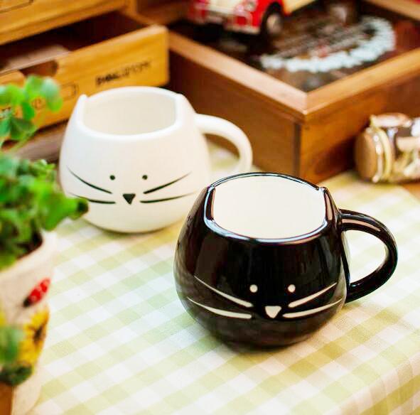 Mug en céramique qui représentent une tête de chat